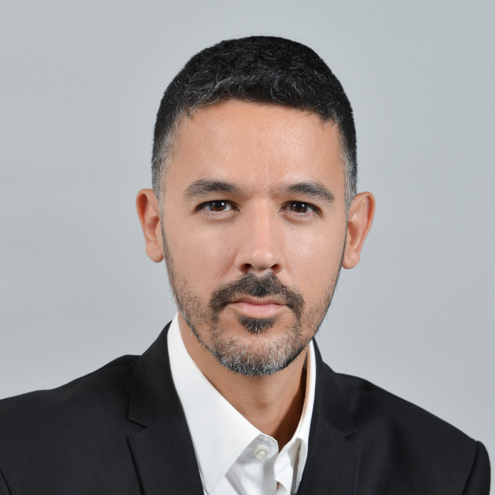 Yakir Biton